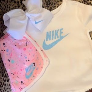 Kids Nike outfit BUNDLE